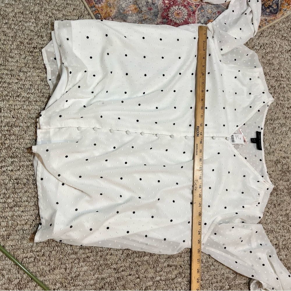 Lane Bryant White and Black Polka Dot Button-Front Blouse built in lining - Picture 11 of 11